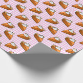 Pumpkin Pie op roze Gingham Happy Thanksgiving Cadeaupapier (Hoek)