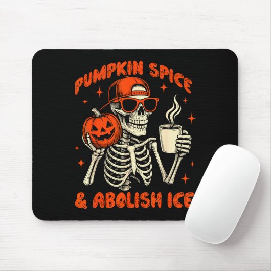 Pumpkin Sce Abolish Ice Anti Trump Resist Tee  Muismat (Met muis)