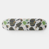 Pumpkin seamless pattern carrot black and white persoonlijk skateboard (Horizontaal)