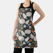 Pumpkin seamless pattern floral black and white schort (Insitu)