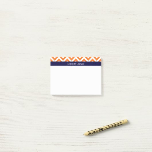 Pumpkin Sinaasappel Lg Chevron Navy Name Monogram Post-it® Notes (Op bureau)