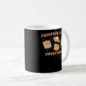 Pumpkin Spice Alles Grappig Herfst Koffiemok (Voorkant rechts)