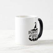 Pumpkin Spice met een Jack-O-Lantern heks Magische Mok (Voorkant rechts)