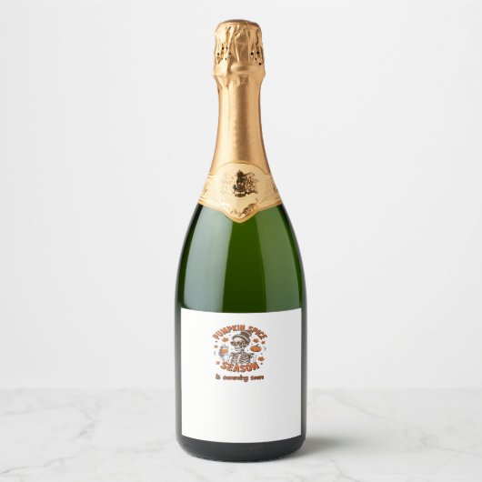 Pumpkin Spice Season komt binnenkort naar Hallowee Sparkling Wijnetiket (Voorkant)