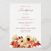 Pumpkin & Sunflower Friendsgiving Folie Uitnodiging (Voorkant)