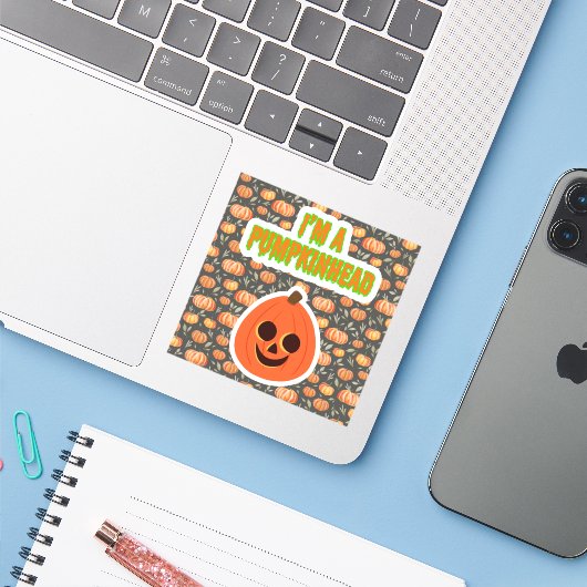 Pumpkinhead 3 w / achtergrond sticker (Laptop met iPhone)