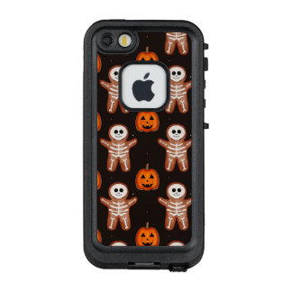 Pumpkins and Skeleton Gingerbread Halloween Design LifeProof FRÄ’ iPhone SE/5/5s Hoesje