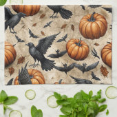 Pumpkins, Crows, and Bats Halloween Pattern Theedoek (Gevouwen)