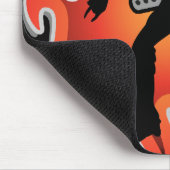 Punk zangeres en danseres, Silhouette op vlammen Muismat (Hoek)