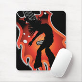 Punk zangeres en danseres, Silhouette op vlammen Muismat (Met muis)