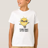 Punts Light Up My Day Funny Light Bulb Pun T-shirt (Voorkant)