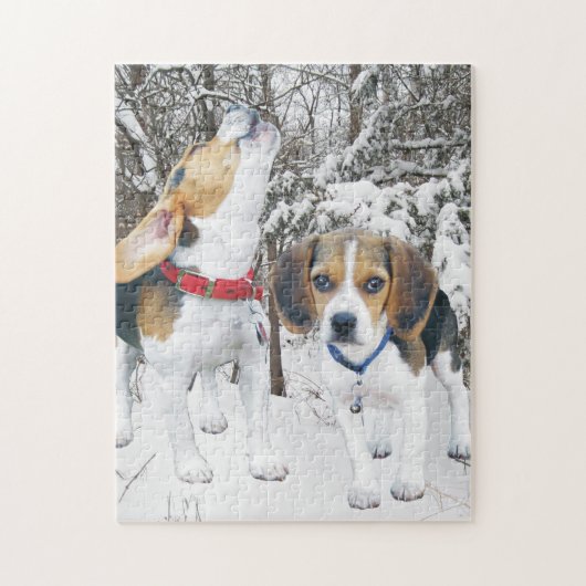 Puppies van beagle in de sneeuwige Bossen Legpuzzel (Verticaal)