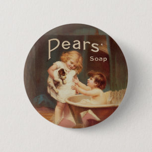 Puppy die een bad neemt vintage antiek ronde button 5,7 cm