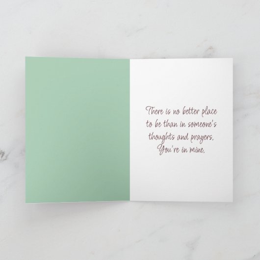 Puppy Dog met bloemen denken aan jou Kaart (Binnen)