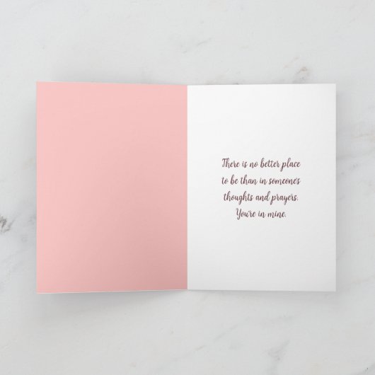 Puppy Dog met bloemen denken aan jou Kaart (Binnen)