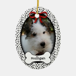 Puppy Dog met kerst of herdenking Keramisch Ornament