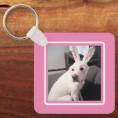 Puppy dog met paasmaaltijd roze sleutelhanger (Voorkant)