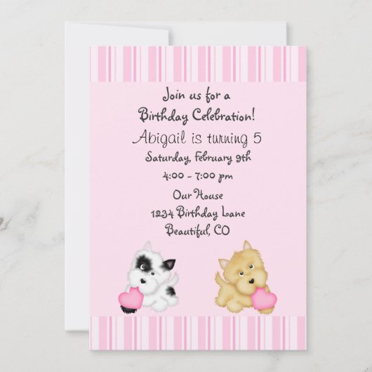 Puppy hond en harten verjaardagsuitnodiging voor m kaart (Voorkant)