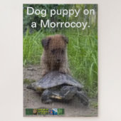 Puppy hond ​​puzzel op een Morrocoy. Legpuzzel (Verticaal)