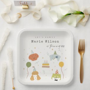 Puppy-honden met Kinder paprika's elke dag van de  Papieren Bordje