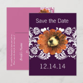 Puppy Love Peking Out of a Flower Aankondigingskaart (Voorkant / Achterkant)