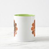 Puppy Love Peking Out of a Flower Mok (Midden)