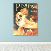 Puppy neemt een bad Antiek Canvas Afdruk (Insitu (Houten vloer))