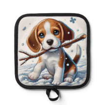 Puppy speelt in de sneeuw met een stok in de winte