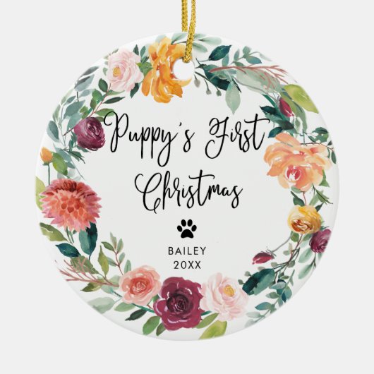 Puppy's eerste kerst | Floral Wreath en Foto Keramisch Ornament (Voorkant)