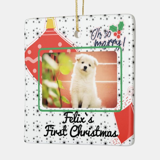 Puppy's eerste kerstjaar met de aangepaste naam keramisch ornament (Links)