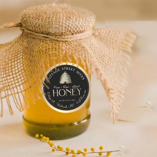 Pure Raw Local Honey Gold Skep Zwart Gouden Rand Ronde Sticker