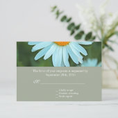 Pure white daisy flower bruiloft RSVP Kaartje (Staand voorkant)