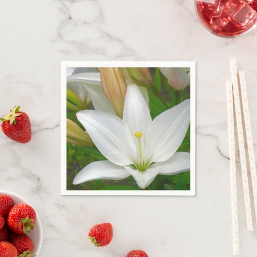 Pure White Lily Napkin Servetten (Insitu)