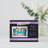 Purple and black met foto en familie name feestdagenkaart (Staand voorkant)