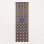 Purple and gold fleur-de-lys quatrefoil pattern yogamat (Voorkant)