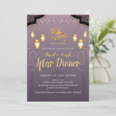 Purple and Gold Islamic Lanterns Iftar Invitation Kaart (Staand voorkant)