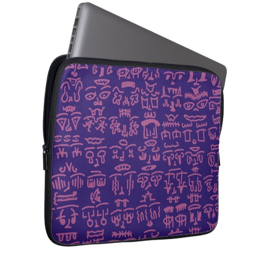 Purple and Pink Doodle Laptop Sleeve – Abstract Ar (Voorkant Rechts)