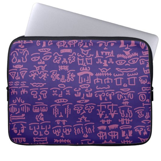 Purple and Pink Doodle Laptop Sleeve – Abstract Ar (Voorkant)