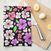 Purple and Pink Flowers and Petals Pattern Black Theedoek (Quarter Fold)