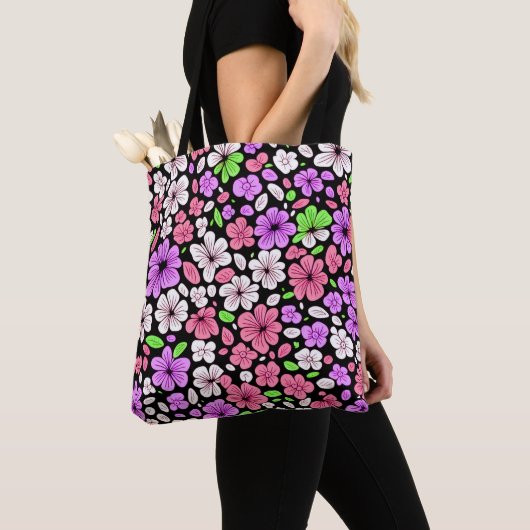 Purple and Pink Flowers and Petals Pattern Black Tote Bag (Dichtbij)