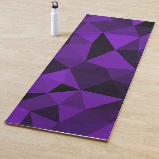 Purple black geometric mesh pattern yogamat (In situ)