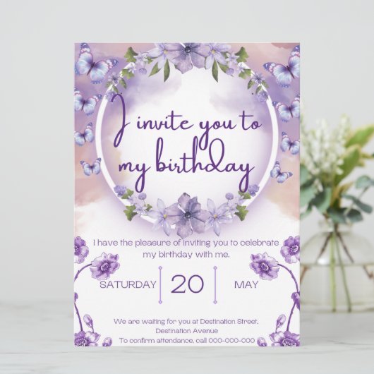 Purple butterflies birthday invitation (Staand voorkant)
