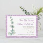 Purple Eucalyptus Floral Wedding Invitation Kaart (Staand voorkant)