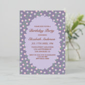 Purple Floral Birthday Folie Uitnodiging (Staand Voorkant)