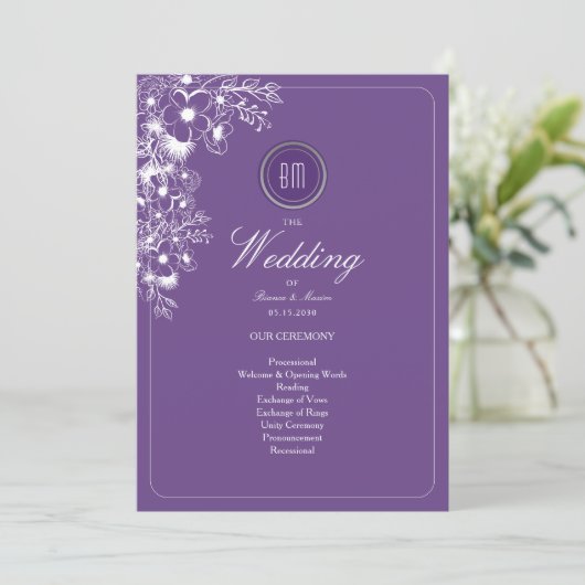 Purple Floral Monogram Wedding Program (Staand voorkant)