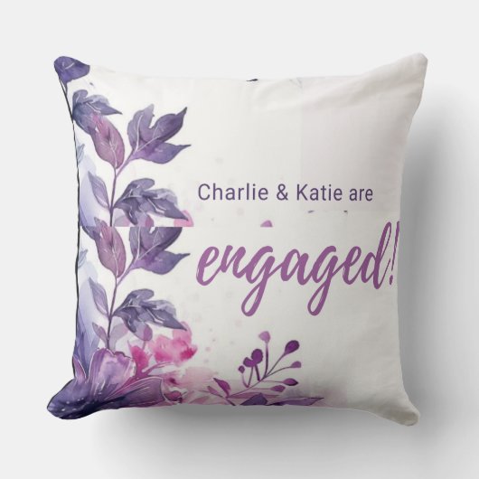 Purple Floral Personalized Engagement Throw Pillow Kussen (Voorkant)