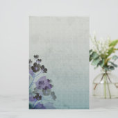 Purple Flowers Briefpapier (Staand voorkant)