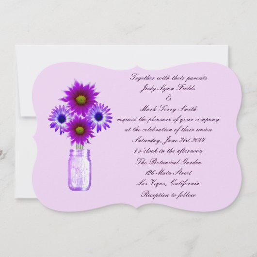 Purple Flowers Mason Jar Wedding Invitation Kaart (Voorkant)