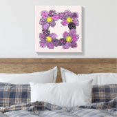 Purple Flowers met Gele Stamens Doodle Canvas Afdruk (Insitu (Slaapkamer))