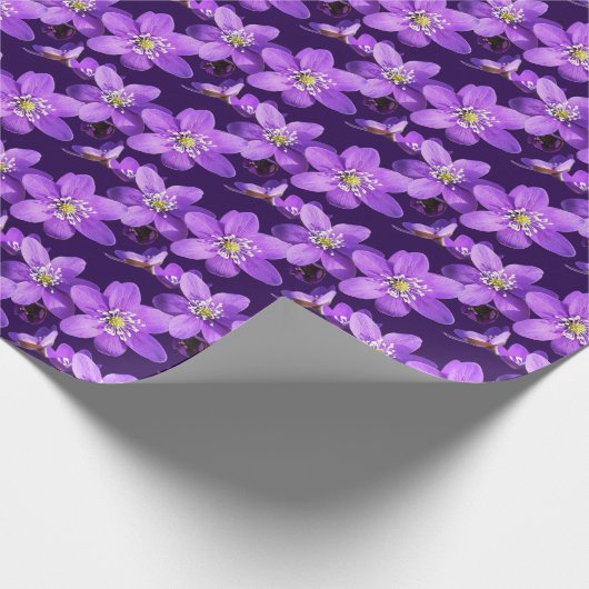 Purple Flowers Pattern Cadeaupapier (Hoek)